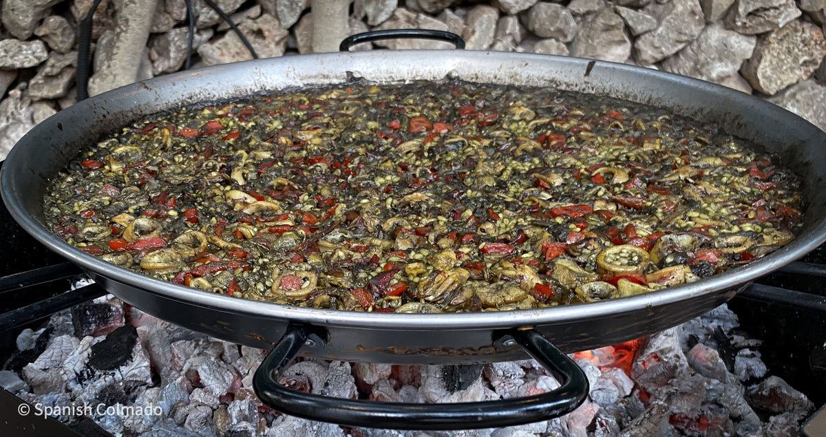 Arroz Negro with Squid, Serves 6