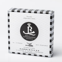 Small Sardines in Spicy Olive Oil 10/14 pieces, Real Conservera Española.